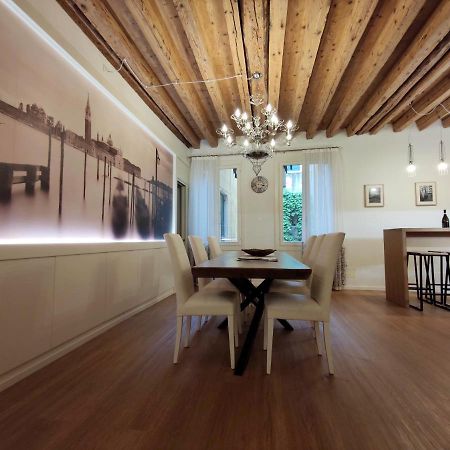 ונציה Deluxe 3 Bedroom Flat In Rialto מראה חיצוני תמונה